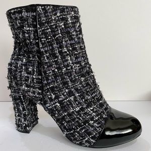 Brand New gorgeous ankle boots